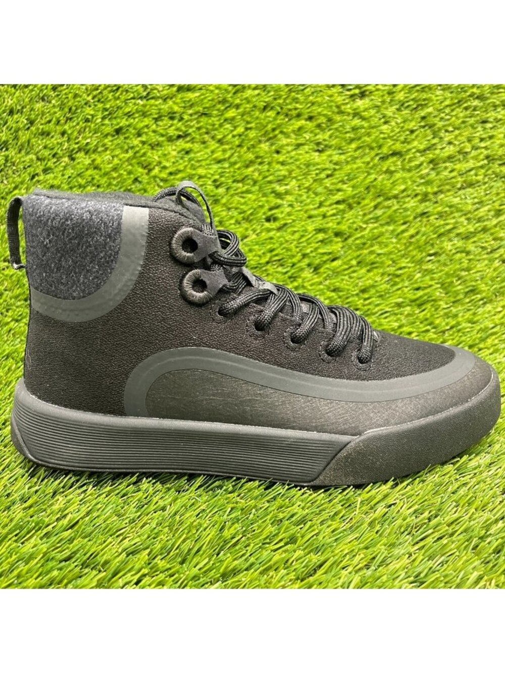 Allbirds Cruiser Mid Explore Womens Size 6.5 Black Athletic Shoes Sneakers